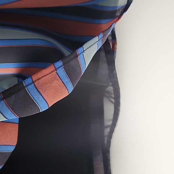 Madewell Multitone Stripe Flowy V Neck Blouse - Picture 6 of 7